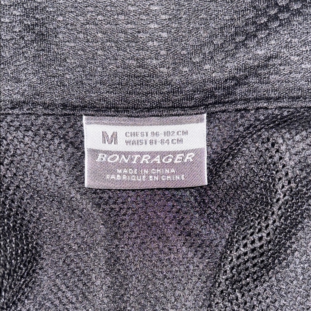 Bontrager Running Lightweight Packable Wind Jacket, Size M - Picture 12 of 16